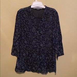 Eddie Bauer XS 100% cotton button down shirt